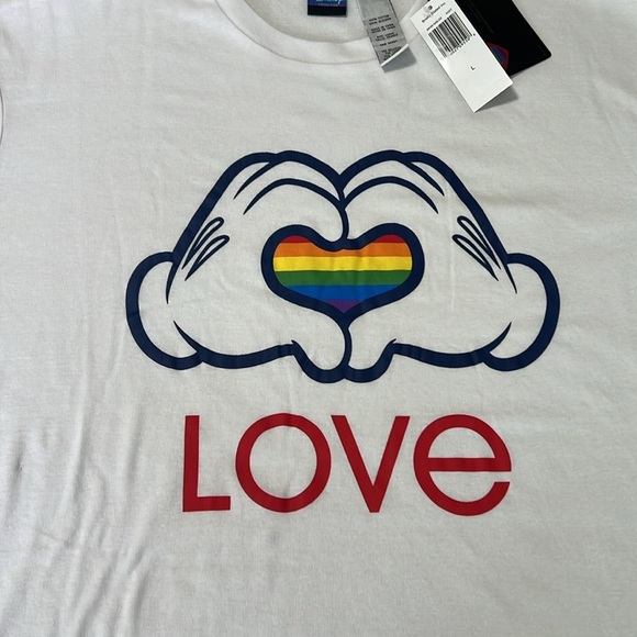 Disney Rainbow Collection Pride Pajama Set NWT Sz L — Mickey Love - Picture 3 of 9